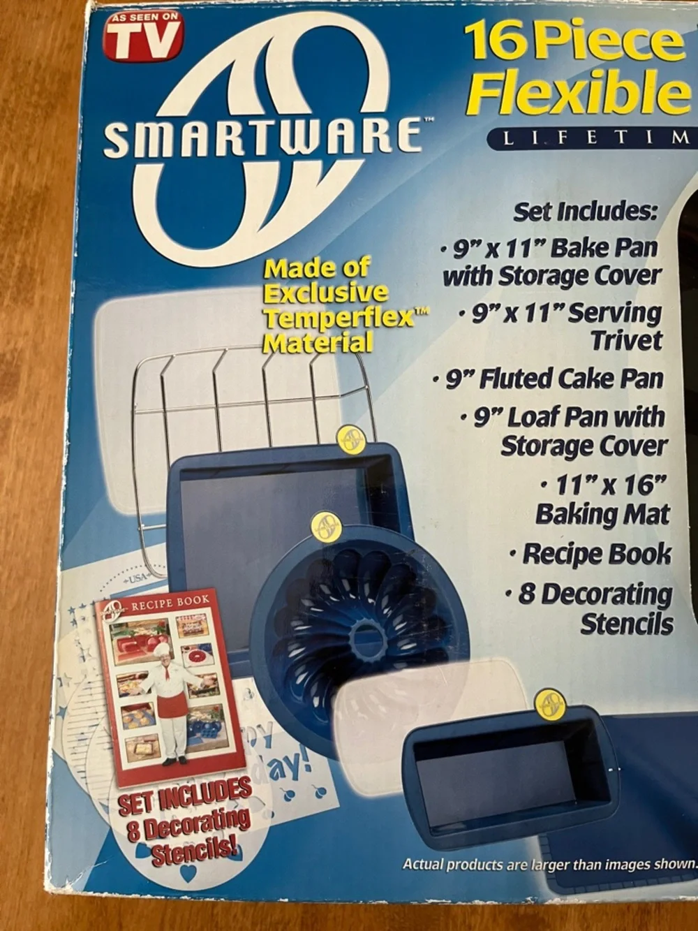 Smartware 16-Piece Non-Stick Flexible Bakeware Set - Blue